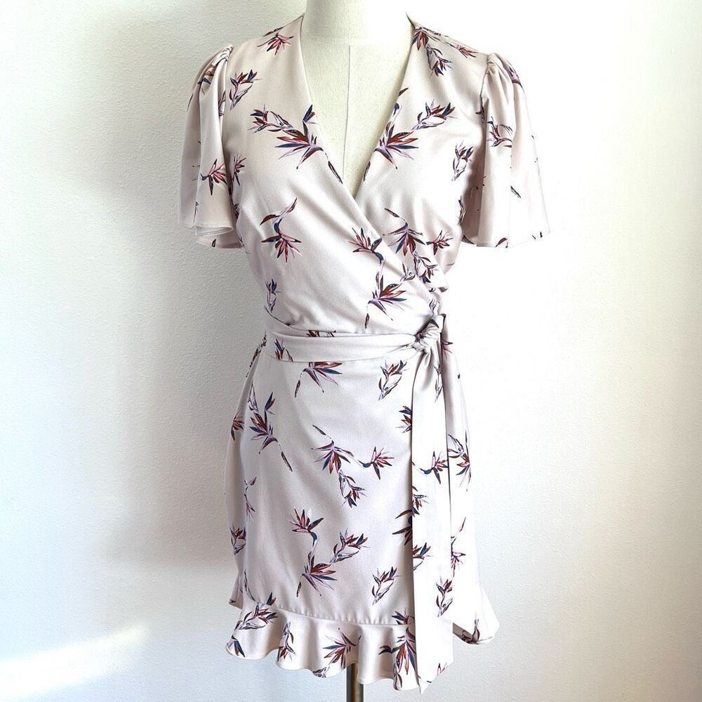 Stylestalker Penny Mini Wrap Dress Off White Bird of Paradise Print Size Small